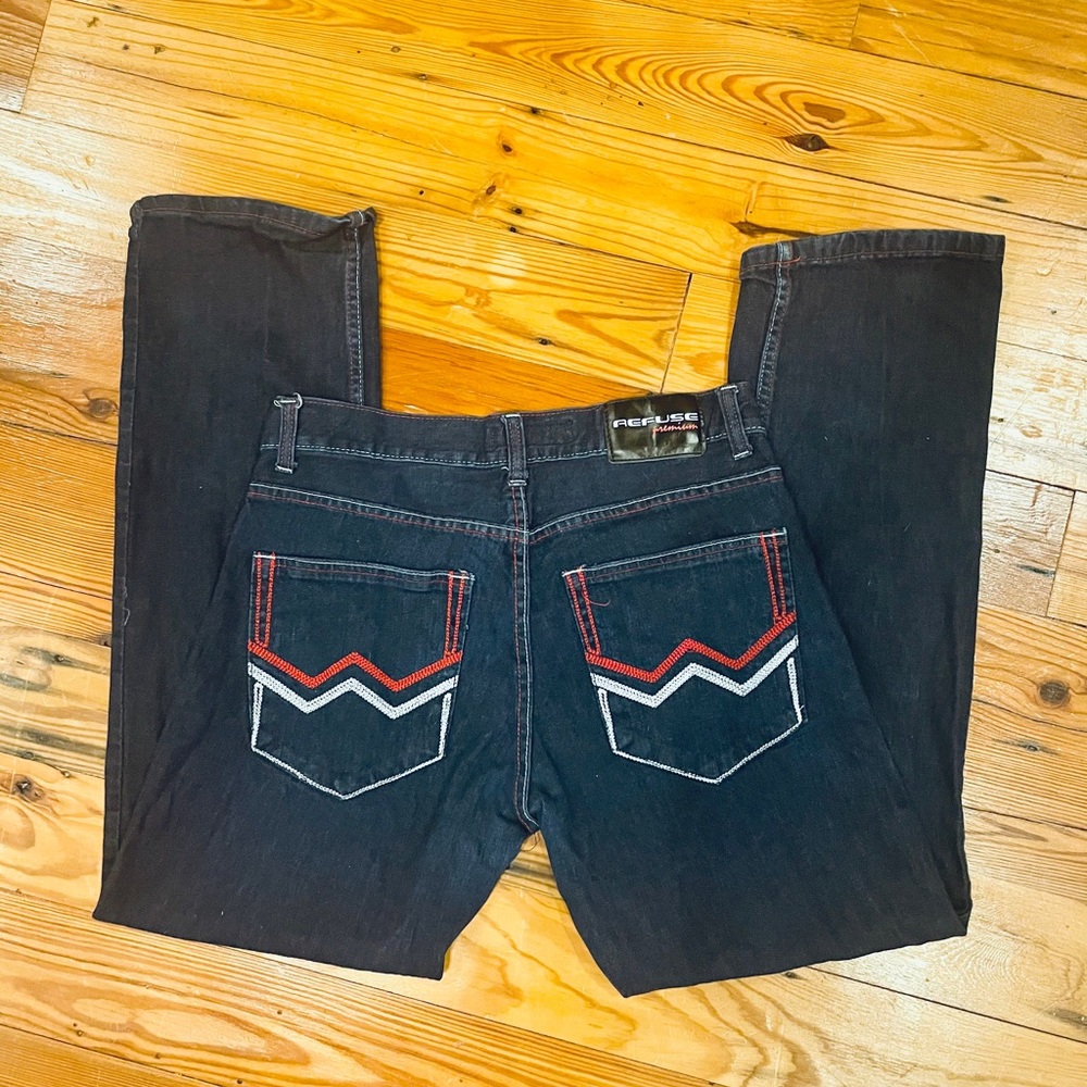 Refuse Jeans - Picture 2 of 3